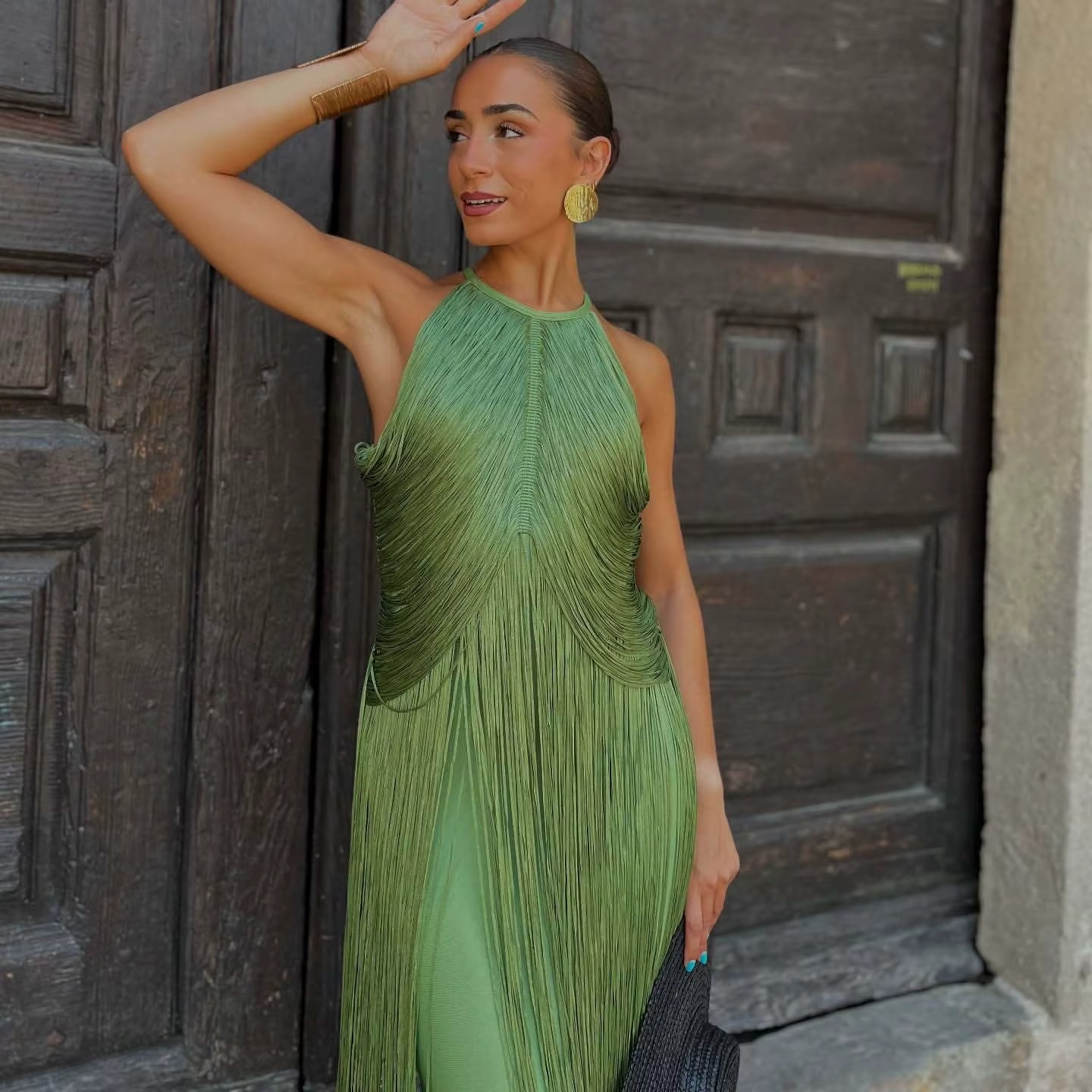 Vestido Longo Maitê o Movimento do Luxo em Cada Franja