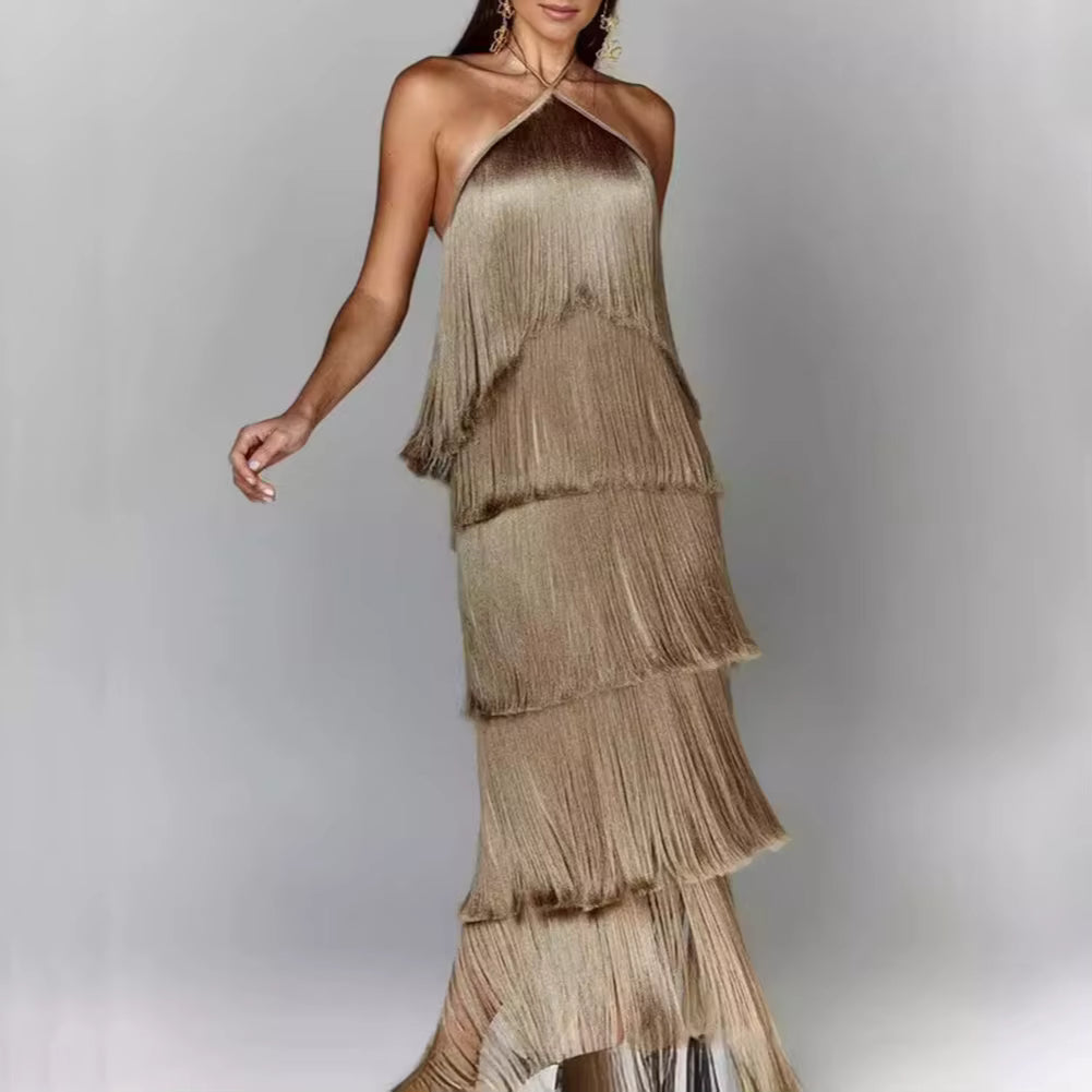 Vestido Longo Renata Movimento, Charme e Luxo em Cada Camada