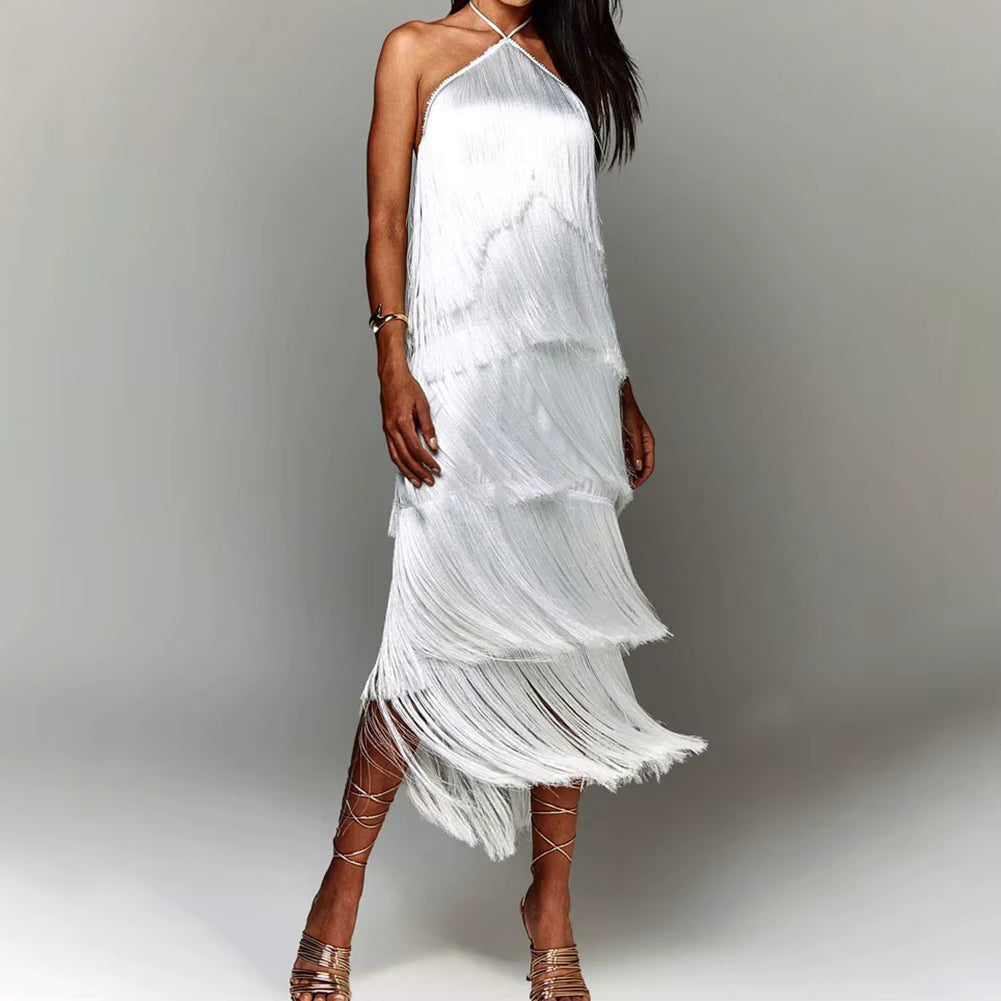 Vestido Longo Renata Movimento, Charme e Luxo em Cada Camada