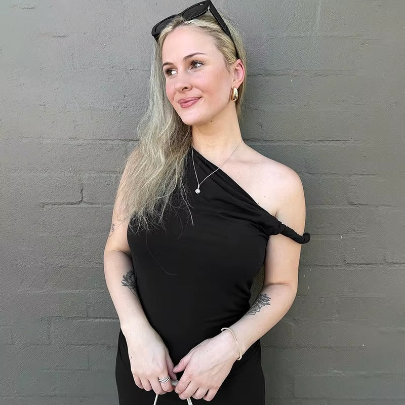 Blusa Assimétrica Bruna Feminina Elegância Atemporal em Cada Detalhe