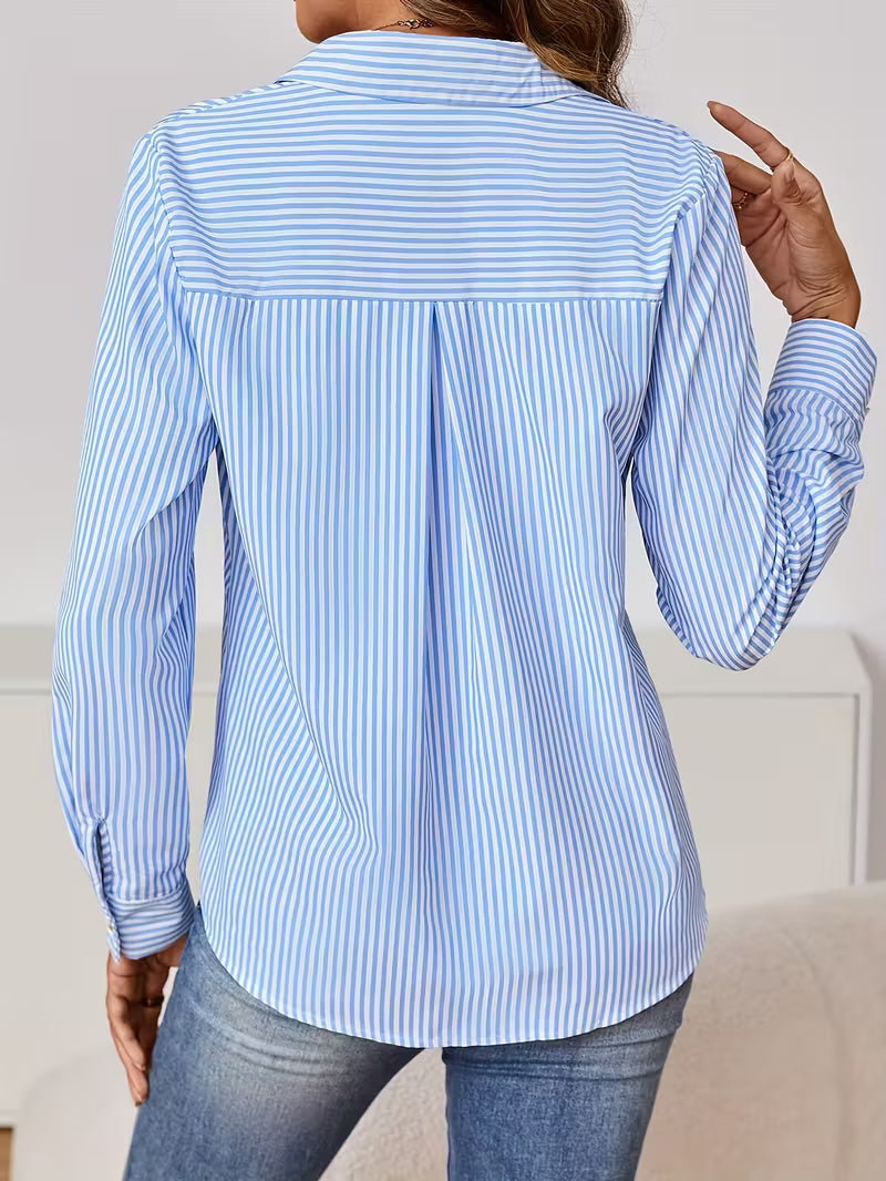 Camisa Thalina Listrada – Elegância Clássica com Essência Contemporânea