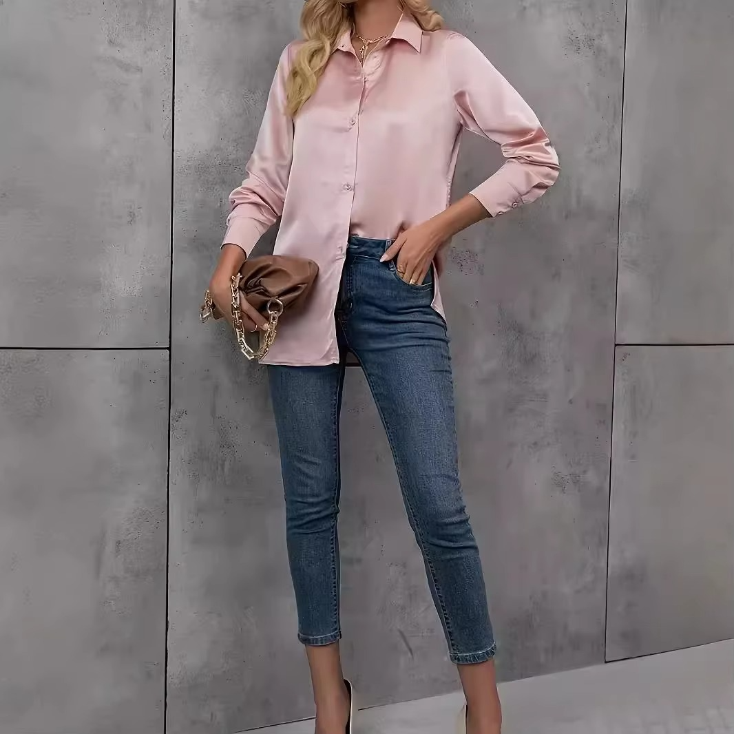 Camisa Callista Cetim - Elegância Fluida e Brilho Sofisticado