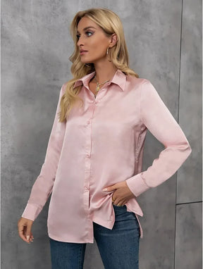 Camisa Callista Cetim - Elegância Fluida e Brilho Sofisticado
