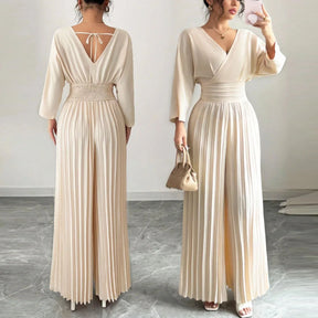 Macacão Cecília Feminino Plissado com Decote em V Elegância Suave e Movimento de Luxo