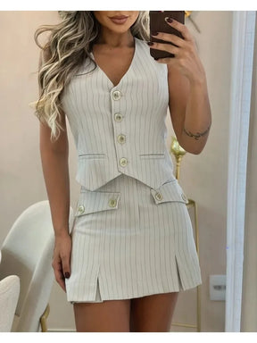 Conjunto de Saia Amelie Feminino Listrado com Colete e Saia-Short Fino e Sofisticado