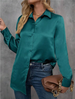 Camisa Callista Cetim - Elegância Fluida e Brilho Sofisticado