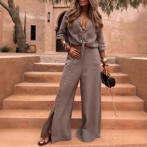 Conjunto de Calça Emanuelle Feminino Camisa Meia Manga em Algodão e Linho com Calça de Botões Laterais Luxo e Sofisticação