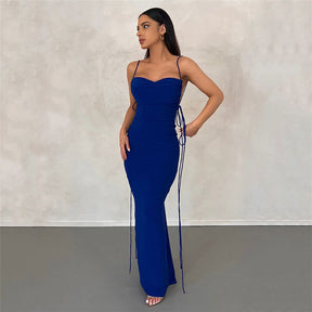 Vestido Longo Giane - Justo com Alças Finas e Amarração Lateral – Elegância Contemporânea para Ocasiões Especiais