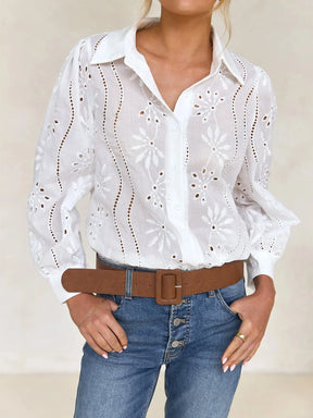 Camisa Sarita — A Delicadeza Bordada da Mulher Moderna