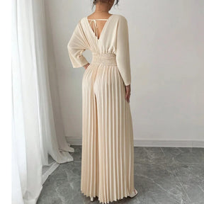 Macacão Cecília Feminino Plissado com Decote em V Elegância Suave e Movimento de Luxo