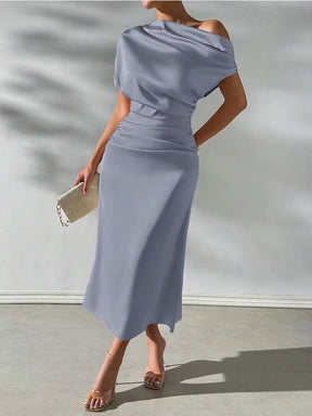 Vestido Longo Anelise Elegância que Reflete Luz e Sofisticação