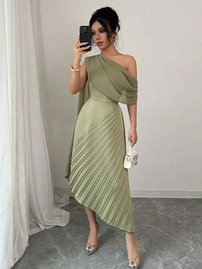 Vestido Longo Anelise Elegância que Reflete Luz e Sofisticação