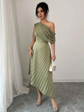 Vestido Longo Anelise Elegância que Reflete Luz e Sofisticação