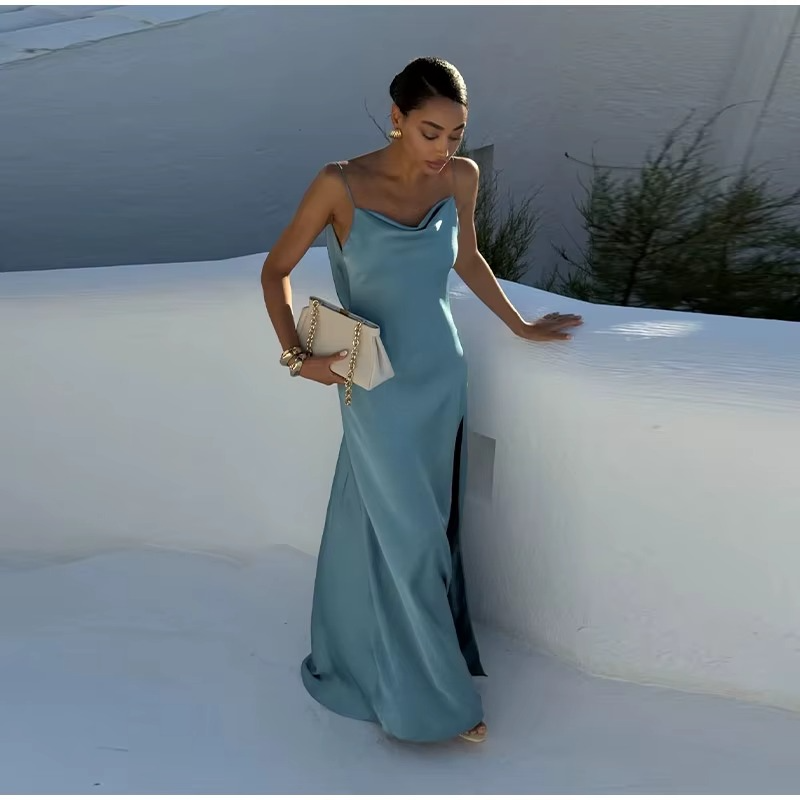 Vestido Longo Mirela Elegância Fluida à Beira do Luxo