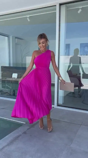 Vestido Longo Késsia Elegância Escultural em Dourado Metálico