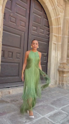 Vestido Longo Maitê o Movimento do Luxo em Cada Franja