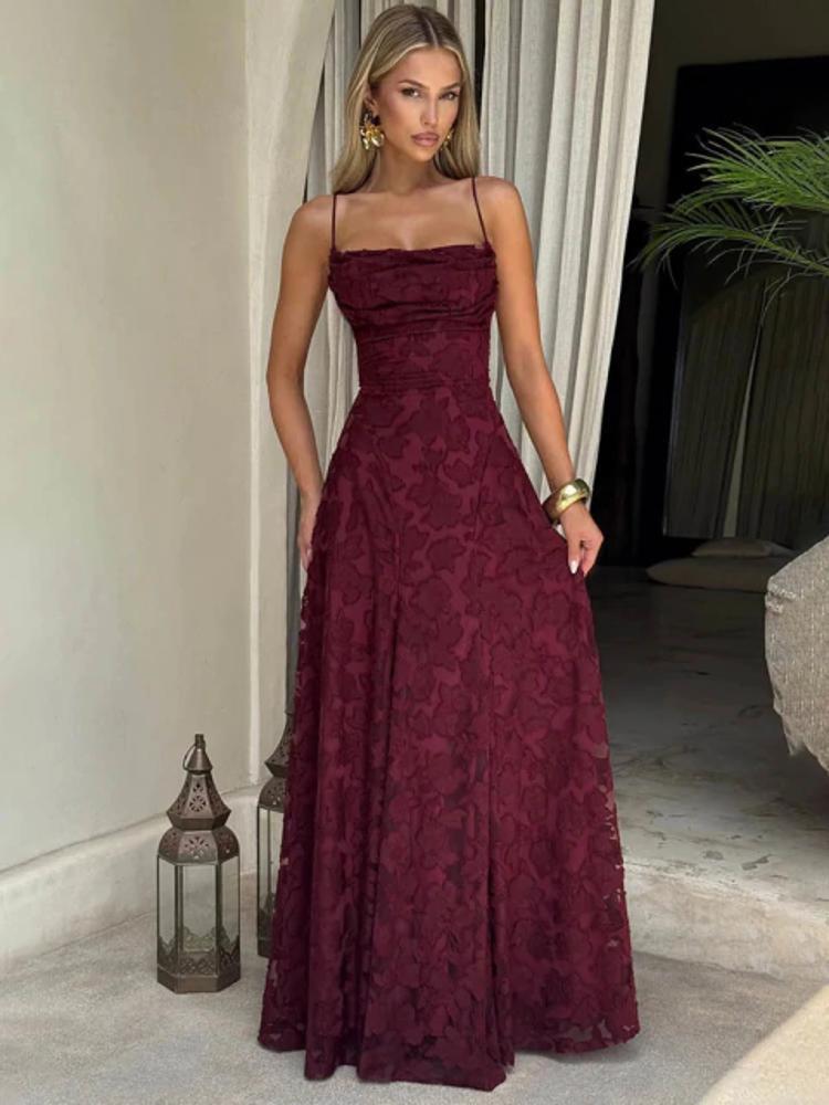 Vestido Longo Noelli o Encanto Etéreo da Elegância Boêmia